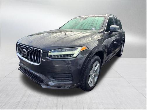 2023 Volvo XC90 B5 Core