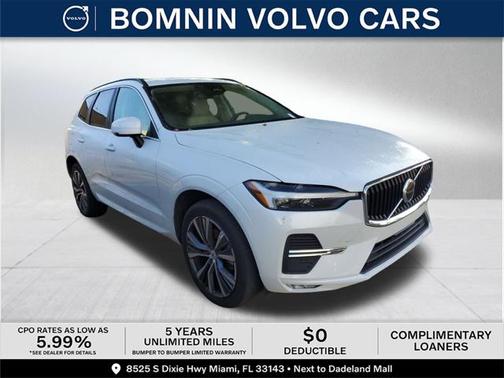 2022 Volvo XC60 B5 Momentum