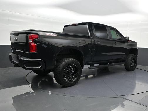 Black 2021 Chevrolet Silverado 1500 Custom Trail Boss