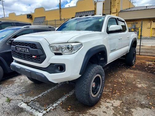 2020 Toyota Tacoma TRD Off-Road
