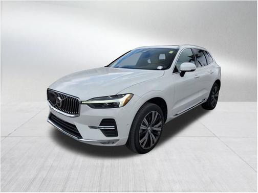 2022 Volvo XC60 B6 Inscription