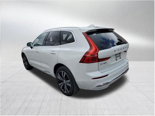 2022 Volvo XC60 B6 Inscription