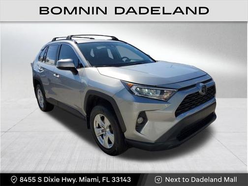 2020 Toyota RAV4 XLE