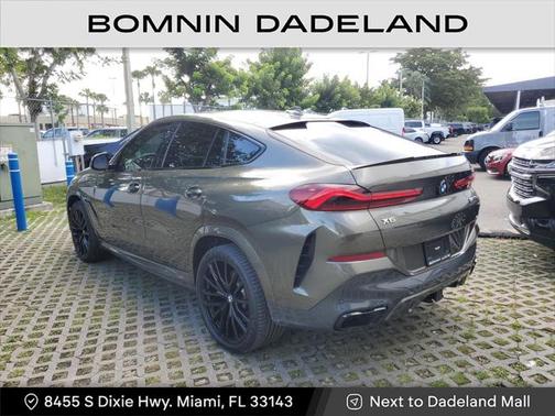 2022 BMW X6 M50i