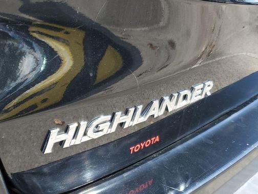 2018 Toyota Highlander LE Plus