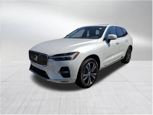 2022 Volvo XC60 B5 Inscription