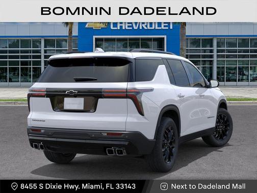 Summit White 2026 Chevrolet Traverse LT