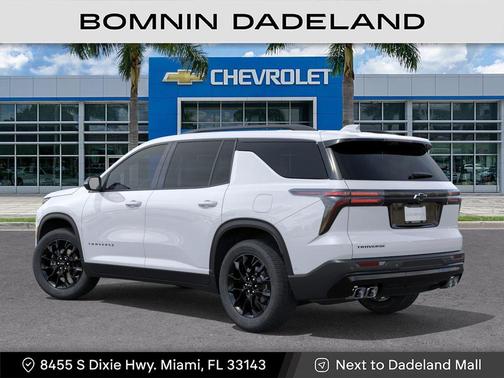 Summit White 2026 Chevrolet Traverse LT