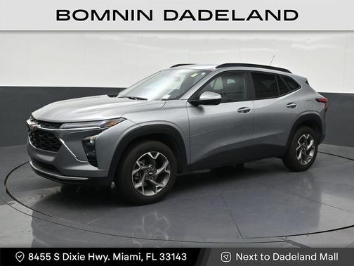 Sterling Gray Metallic 2025 Chevrolet Trax LT