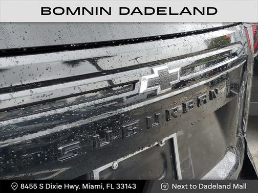 2023 Chevrolet Suburban RST