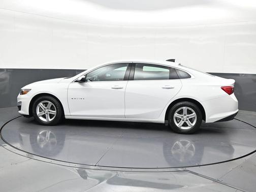 Summit White 2024 Chevrolet Malibu 1LS
