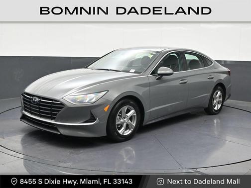 Gray 2022 Hyundai SONATA SE