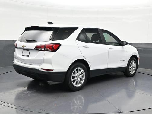 Summit White 2023 Chevrolet Equinox LS