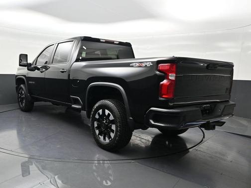 Black 2020 Chevrolet Silverado 2500 Custom
