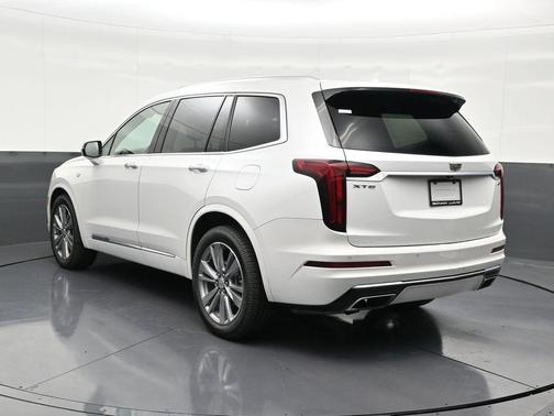 2023 Cadillac XT6 Premium Luxury FWD