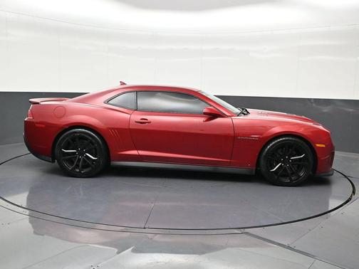 Red 2014 Chevrolet Camaro ZL1
