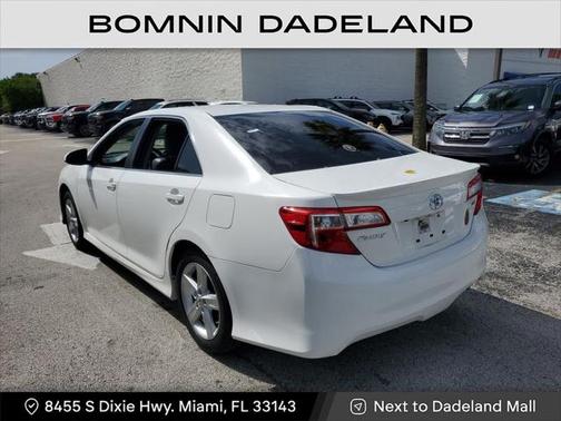 2014 Toyota Camry SE
