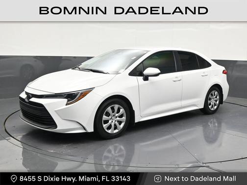 2025 Toyota Corolla LE