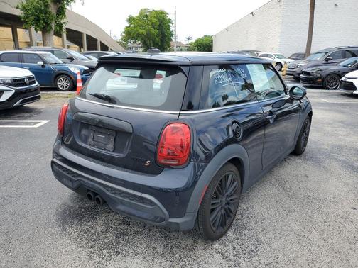 2022 MINI Hardtop Cooper S