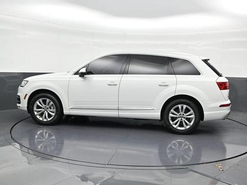 2019 Audi Q7 45 Premium