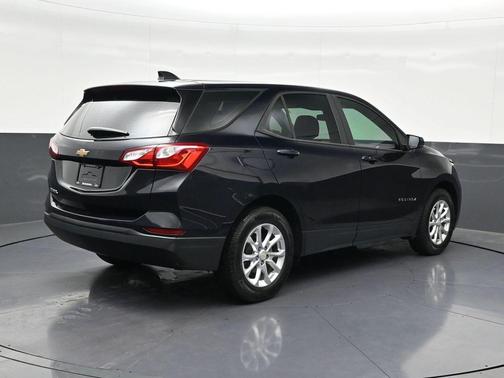 Midnight Blue Metallic 2020 Chevrolet Equinox LS