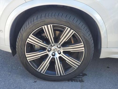 2021 Volvo XC90 T6 Inscription