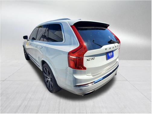 2021 Volvo XC90 T6 Inscription