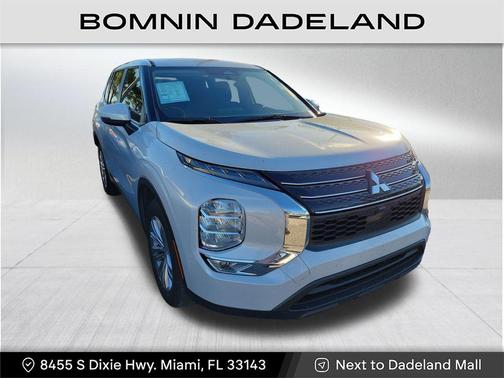 2024 Mitsubishi Outlander ES