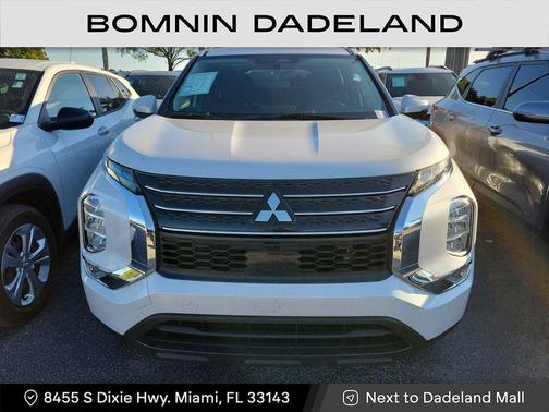 2024 Mitsubishi Outlander ES