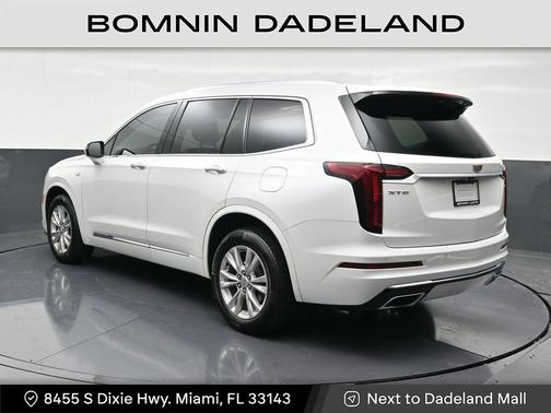 2022 Cadillac XT6 Luxury FWD