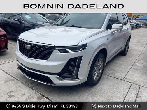 2022 Cadillac XT6 Luxury FWD