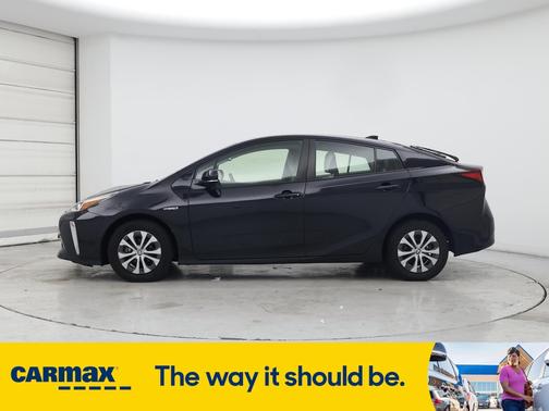 2019 Toyota Prius XLE