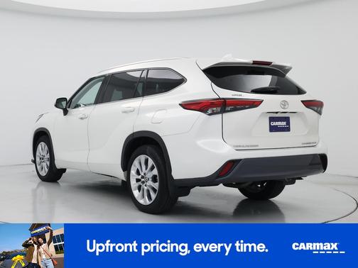 White 2020 Toyota Highlander Limited