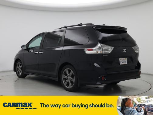 2020 Toyota Sienna SE