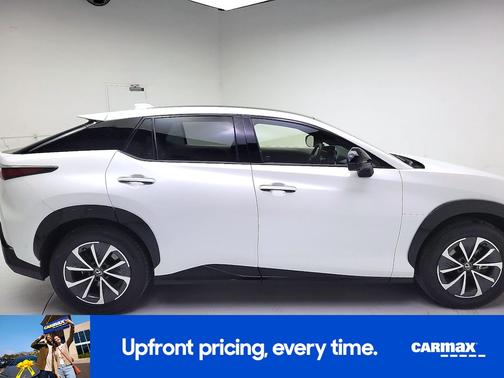 2024 Lexus RZ 450e Luxury