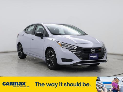 2023 Nissan Versa SR