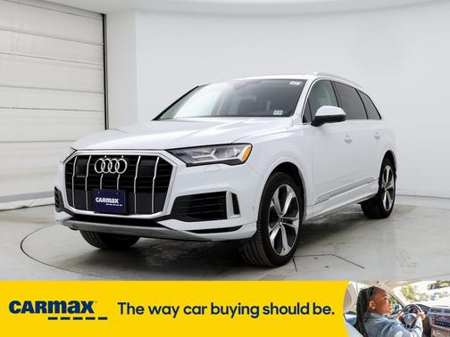 2022 Audi Q7 Premium Plus