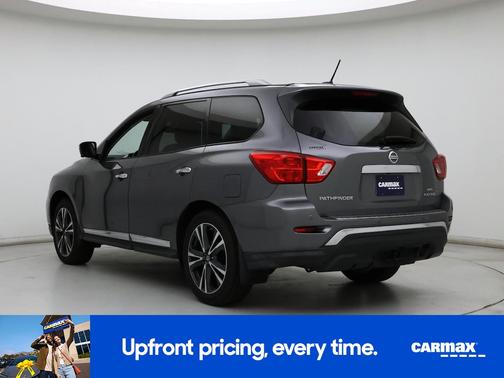 2017 Nissan Pathfinder Platinum