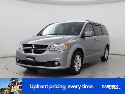 Silver 2019 Dodge Grand Caravan SXT