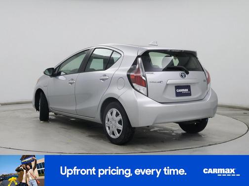 2016 Toyota Prius c Two