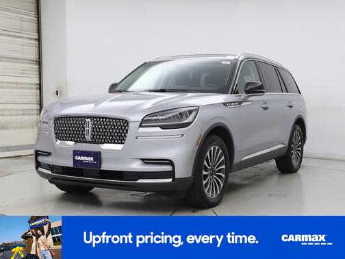 2022 Lincoln Aviator Standard