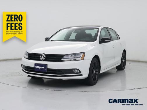 White 2018 Volkswagen Jetta SE Sport