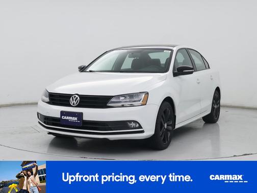 White 2018 Volkswagen Jetta SE Sport