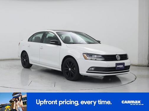 White 2018 Volkswagen Jetta SE Sport