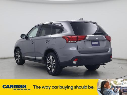 2019 Mitsubishi Outlander SE