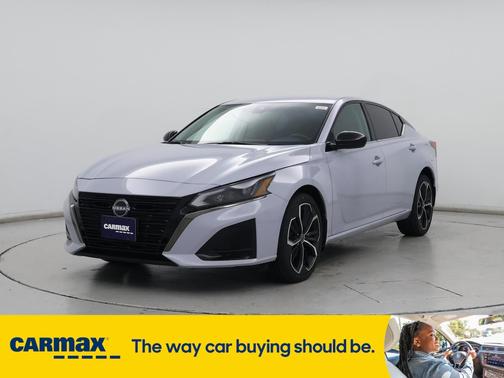 2023 Nissan Altima SR