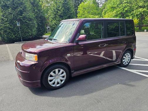 2005 Scion xB