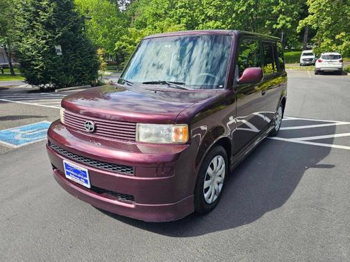 2005 Scion xB