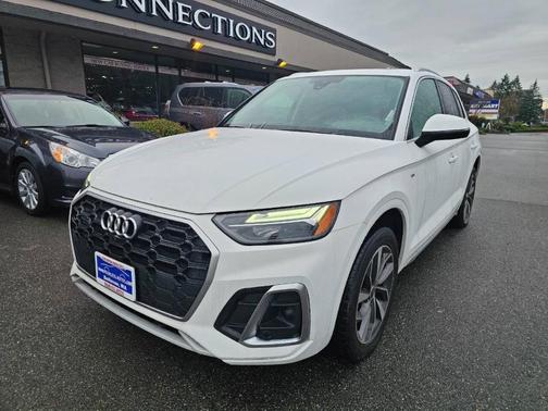 2022 Audi Q5 45 S line Premium Plus