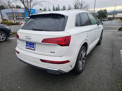2022 Audi Q5 45 S line Premium Plus
